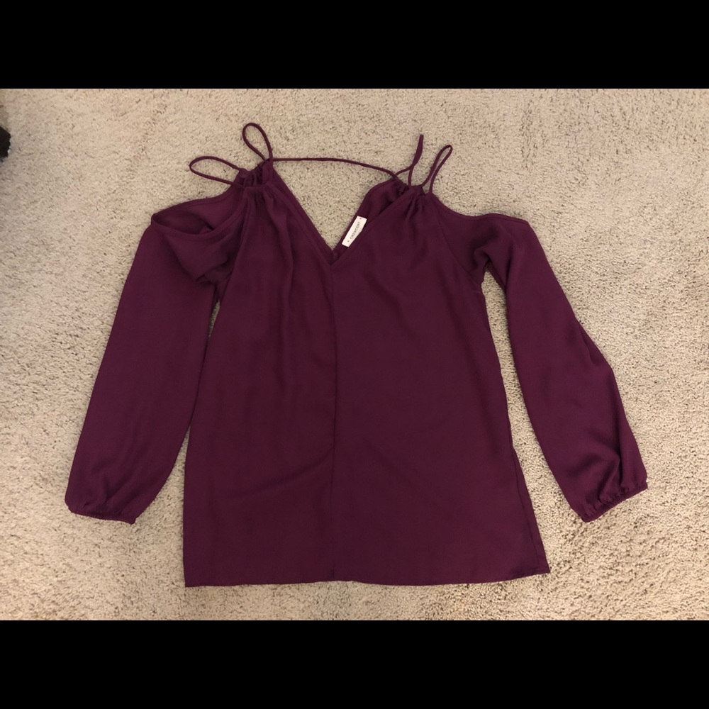 Papermoon Bariel Cold Shoulder top